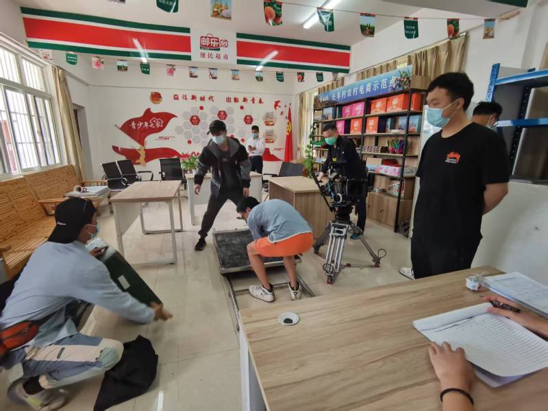 阜阳广告片拍摄公司：极简主义践行者，少即是多的视觉哲学